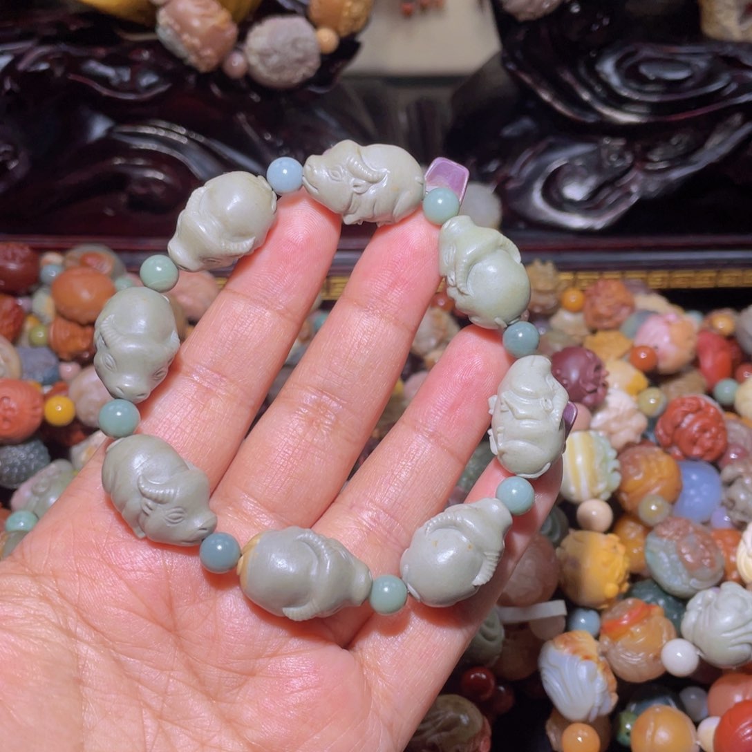 石英质玉手链未镶嵌