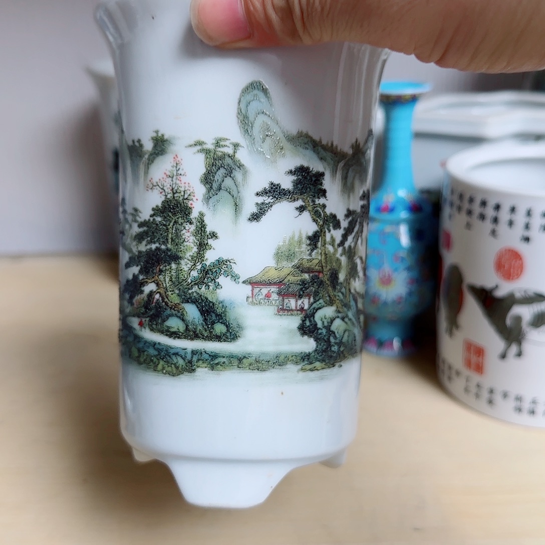 摆件瓷器的工艺技术特点与技术