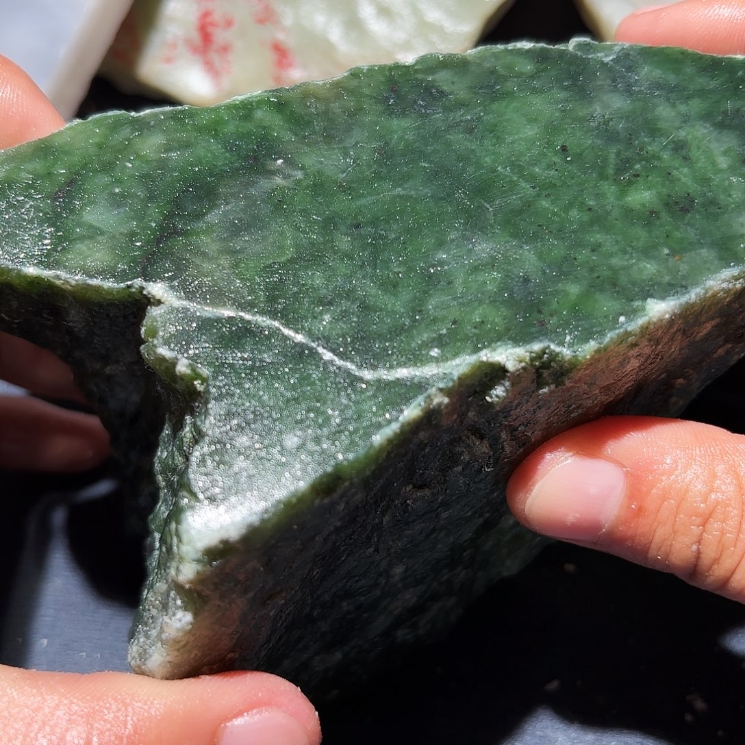 和田玉未镶嵌珠宝奇石