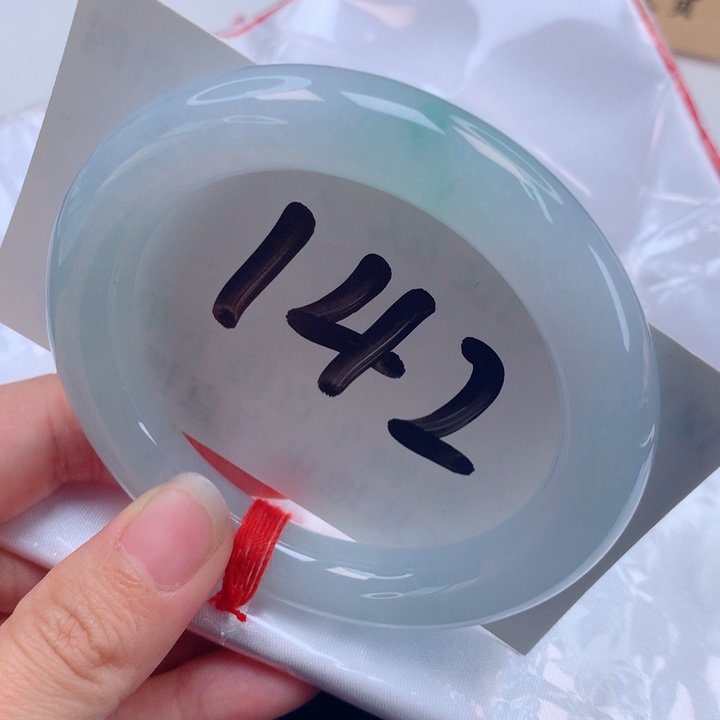 翡翠手镯（圆镯）未镶嵌新品强推