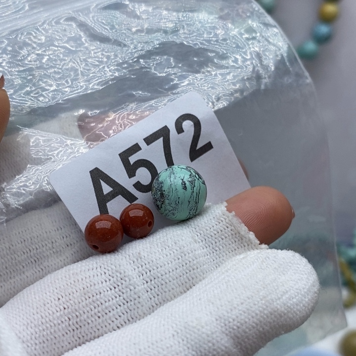 南红玛瑙未镶嵌珠宝奇石