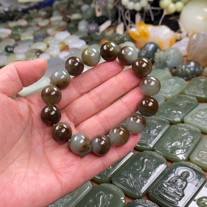 和田玉未镶嵌手链