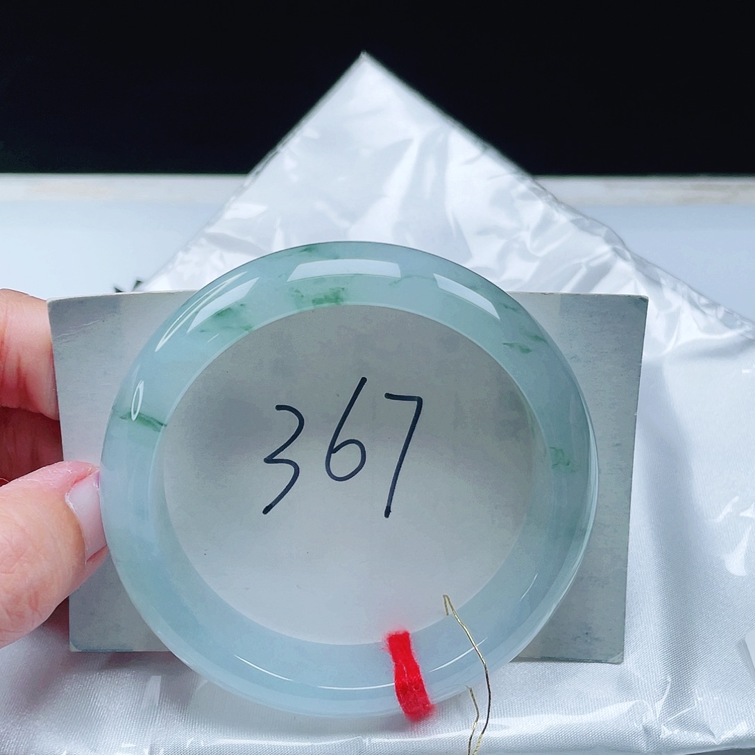 翡翠未镶嵌手镯缅甸翡翠57+