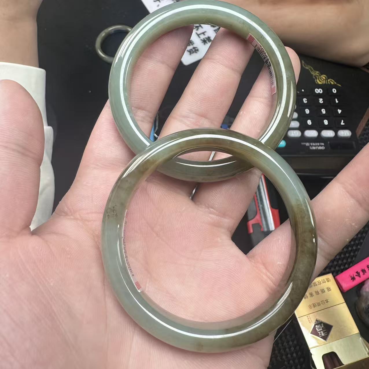 【玉经纶】204399/HQ24-和田玉手镯-多样性发其一