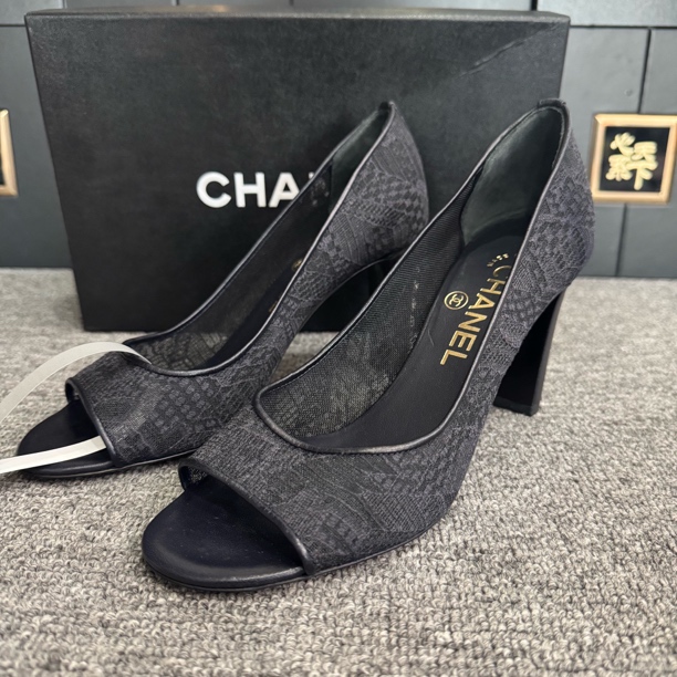 未使用 Chanel/香奈儿 蕾丝花纹半透凉鞋 36.5码带盒全配ysc3281