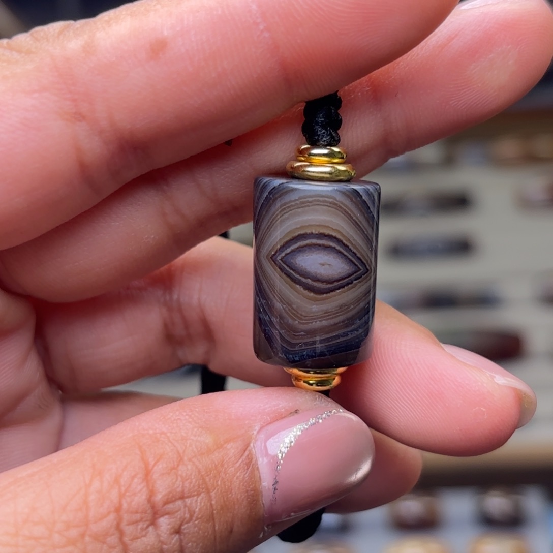 玛瑙/玉髓未镶嵌颈饰