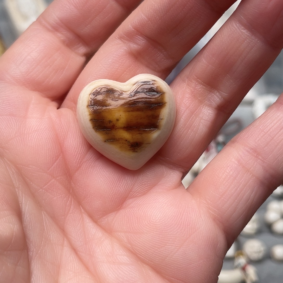 手串/手链/手镯猛犸象牙黄金皮爱心