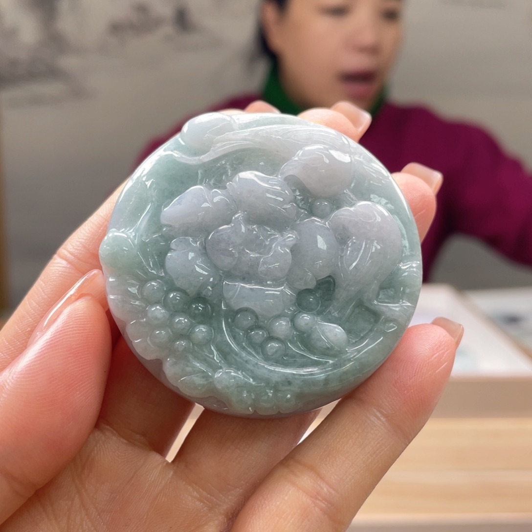 翡翠吊坠(不含链)未镶嵌