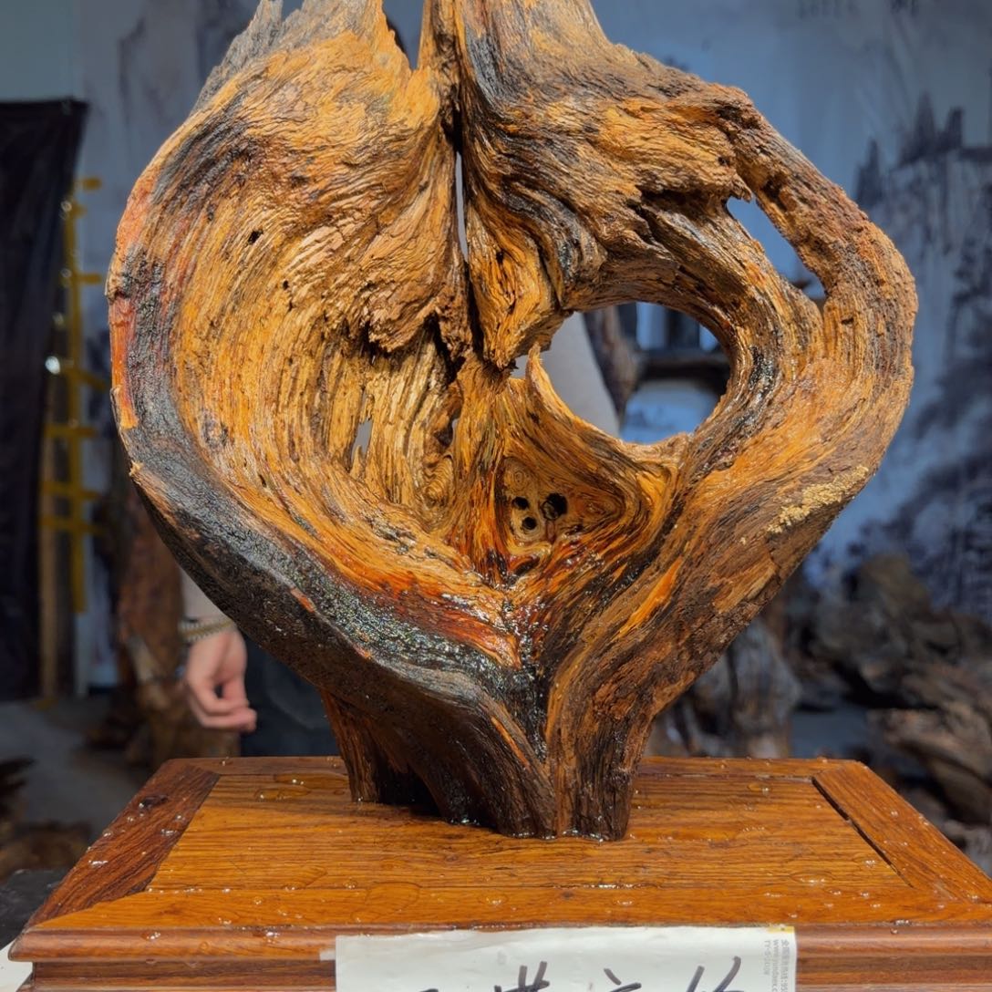 菁***号木三丰琥珀木 天然摆件93