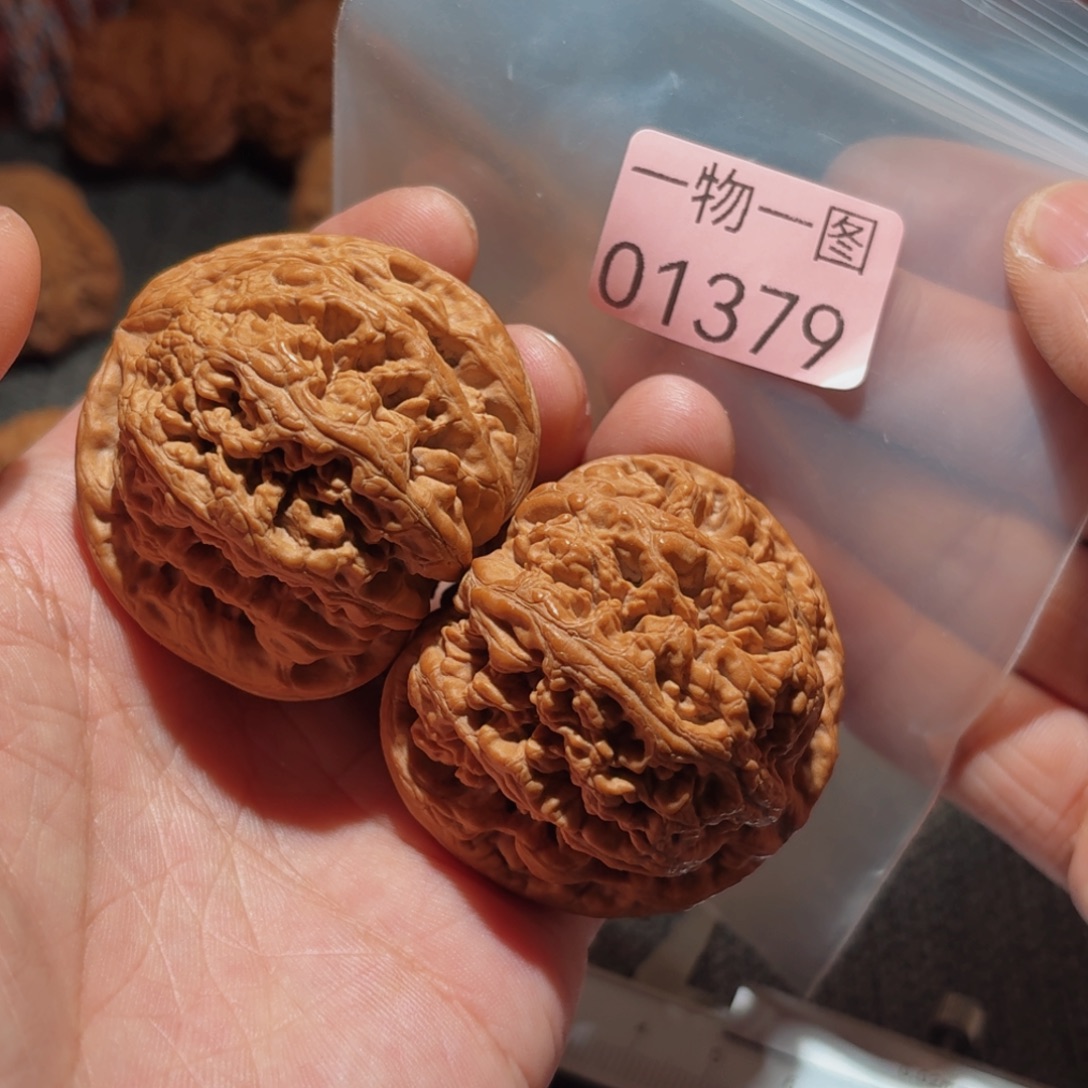 文玩核桃把件粗筋