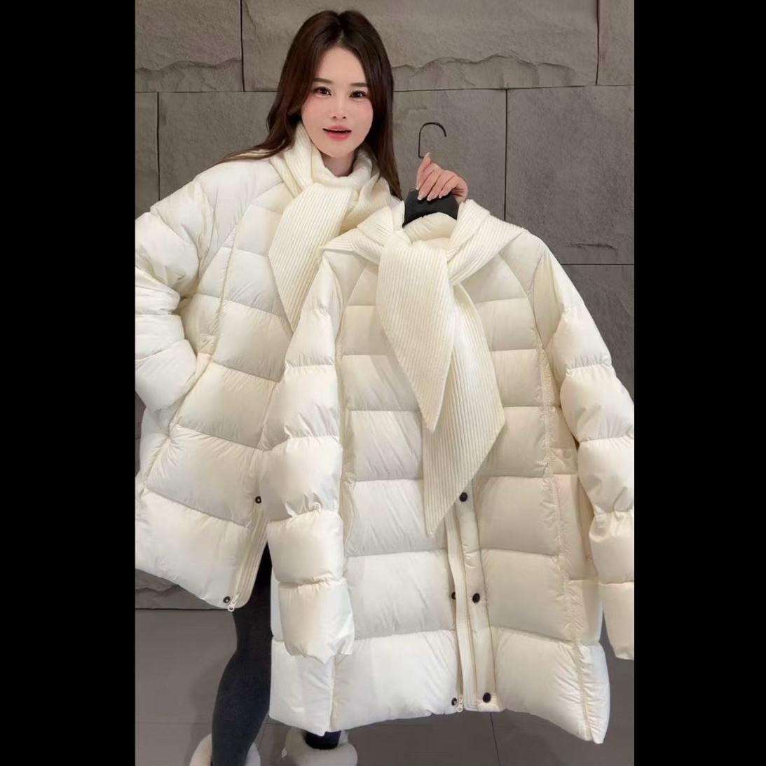 31380披肩款泡芙羽绒服