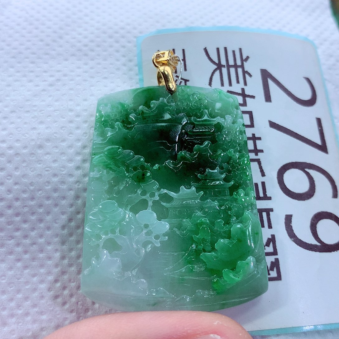 吊坠(不含链)未镶嵌翡翠