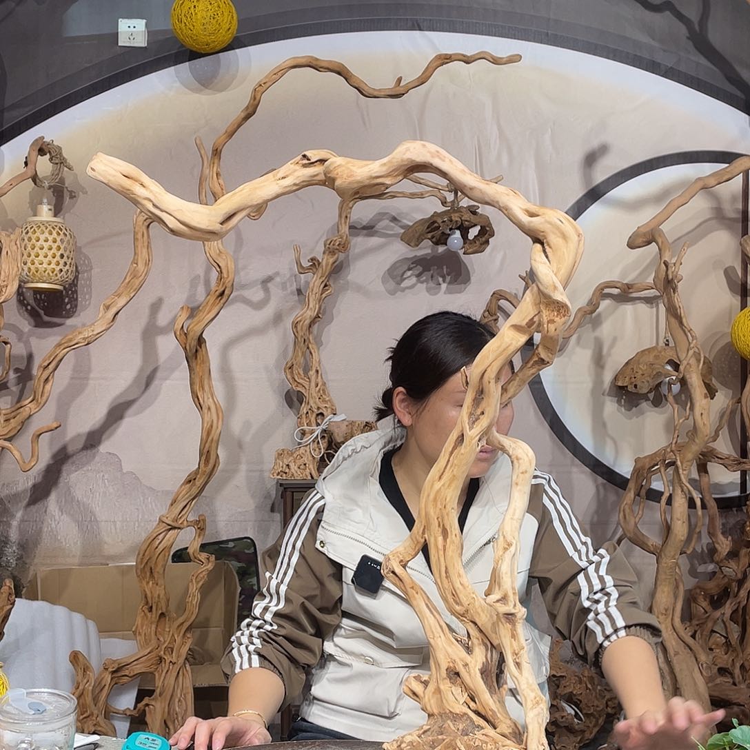 用***4核桃木/黑胡桃（胡桃木）