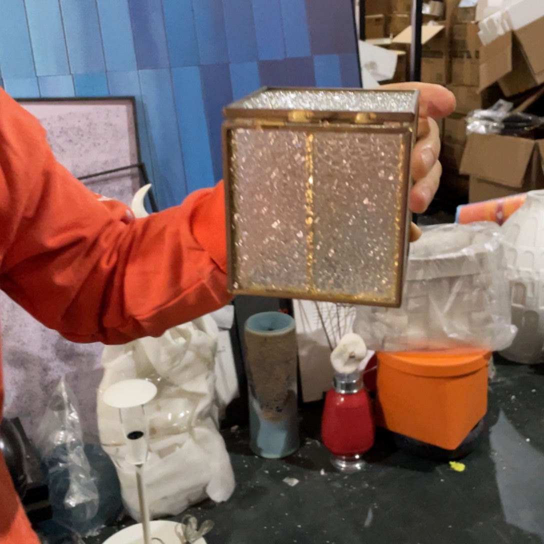 陶瓷花瓶，家居摆件