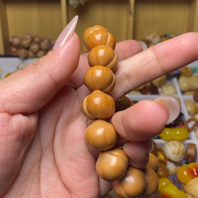 【闪购商品】吊坠猴头核桃友**月光面
