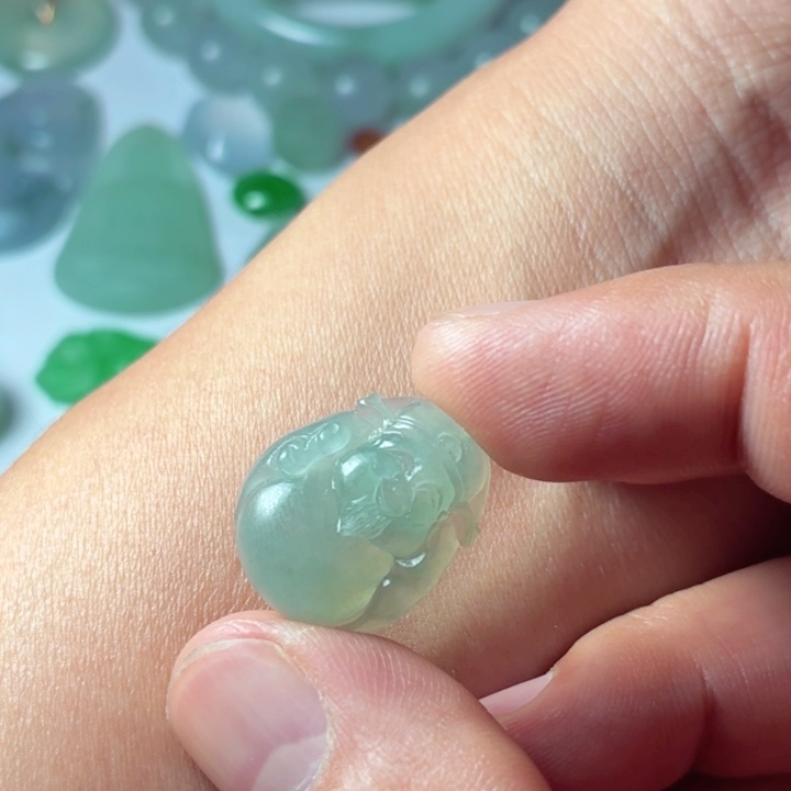 定制翡翠未镶嵌包工