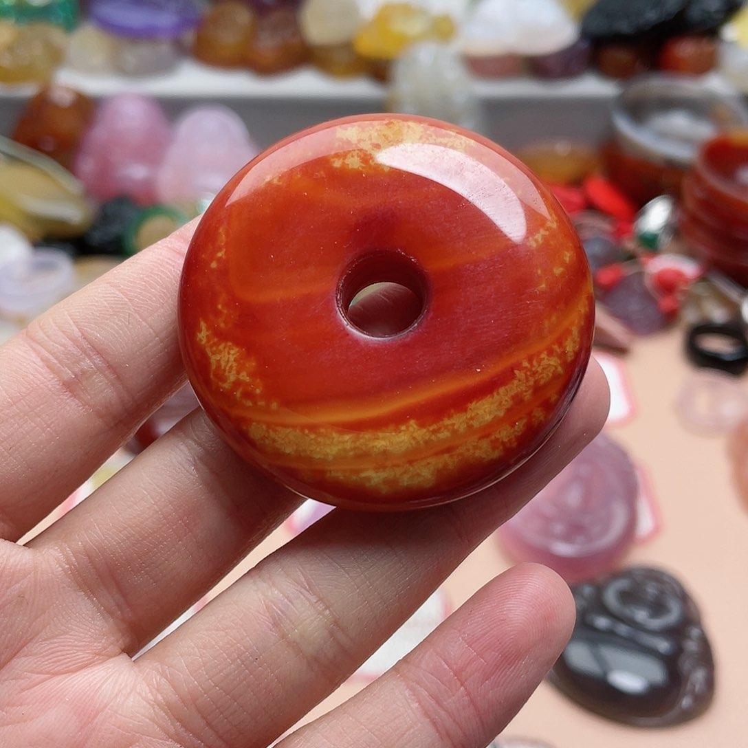 玛瑙/玉髓颈饰合金隹**月