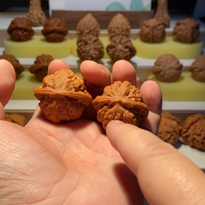 吊坠文玩核桃九龙