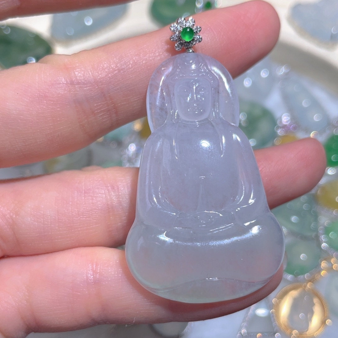 翡翠颈饰18K金镶嵌翡翠
