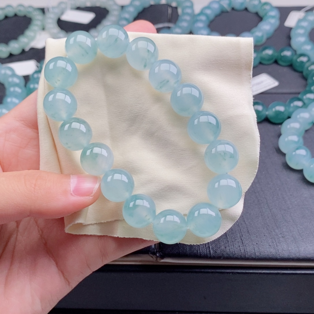 ;***酱翡翠未镶嵌手串分单（第一单）