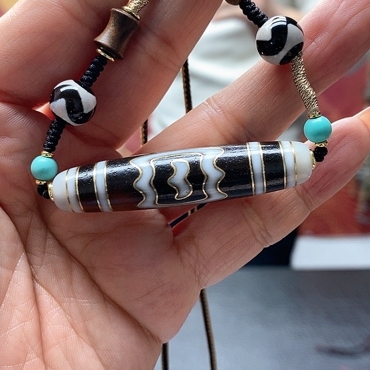 玛瑙/玉髓颈饰合金