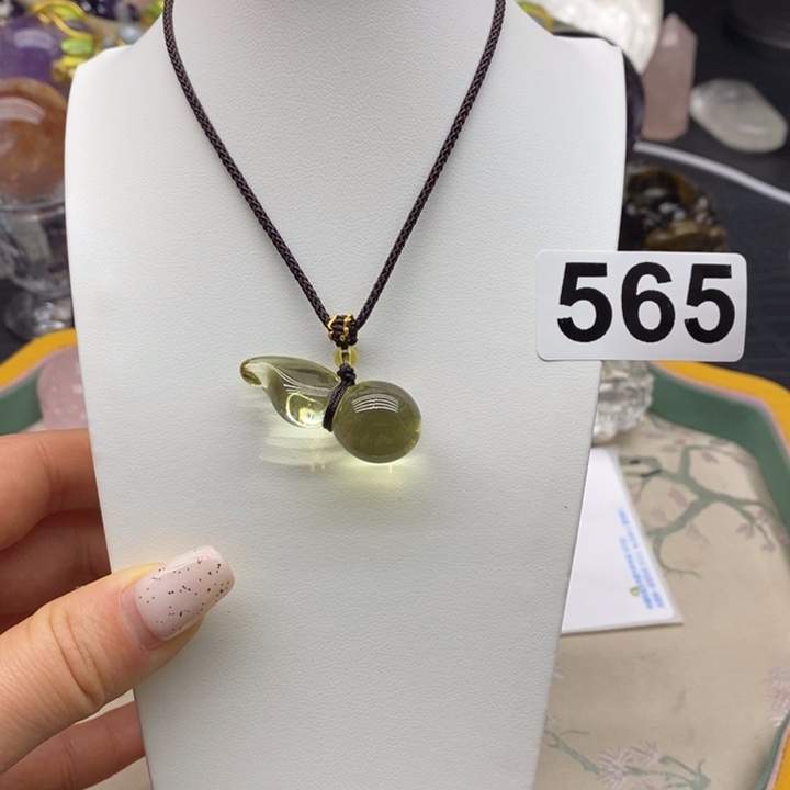 水晶未镶嵌珠宝半成品