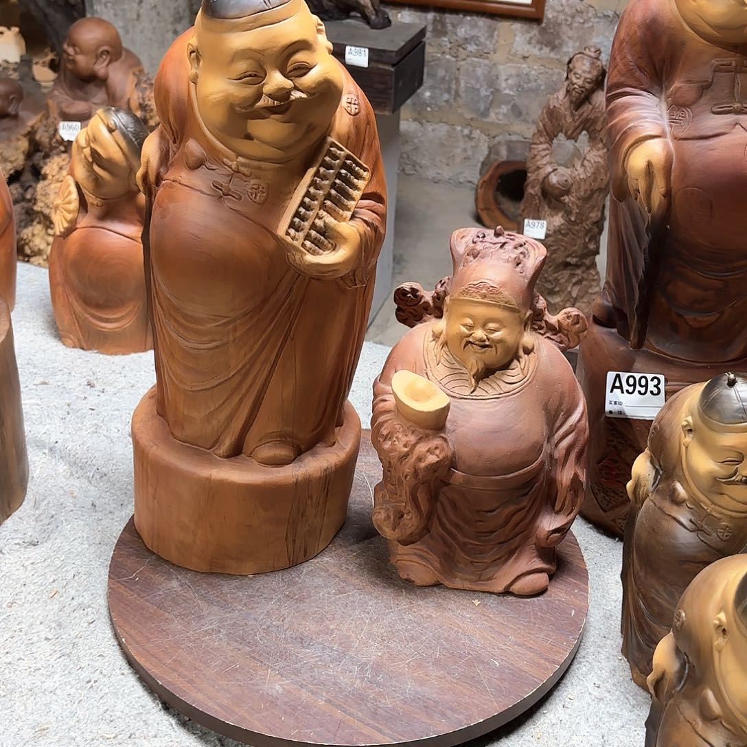 香樟木朱*平香樟木财神