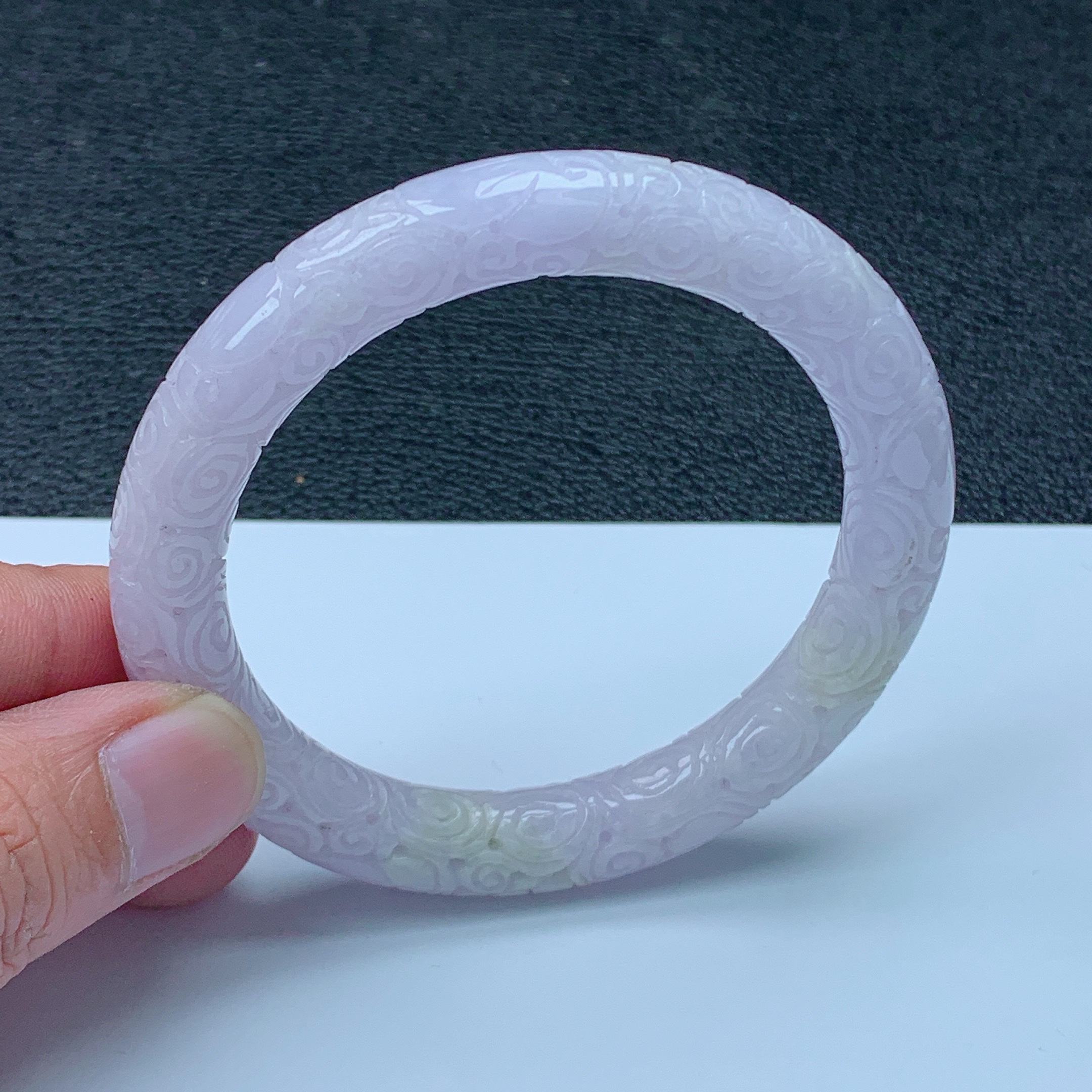 天然缅甸翡翠Ａ货手镯糯种淡紫雕花57.4圆条手镯