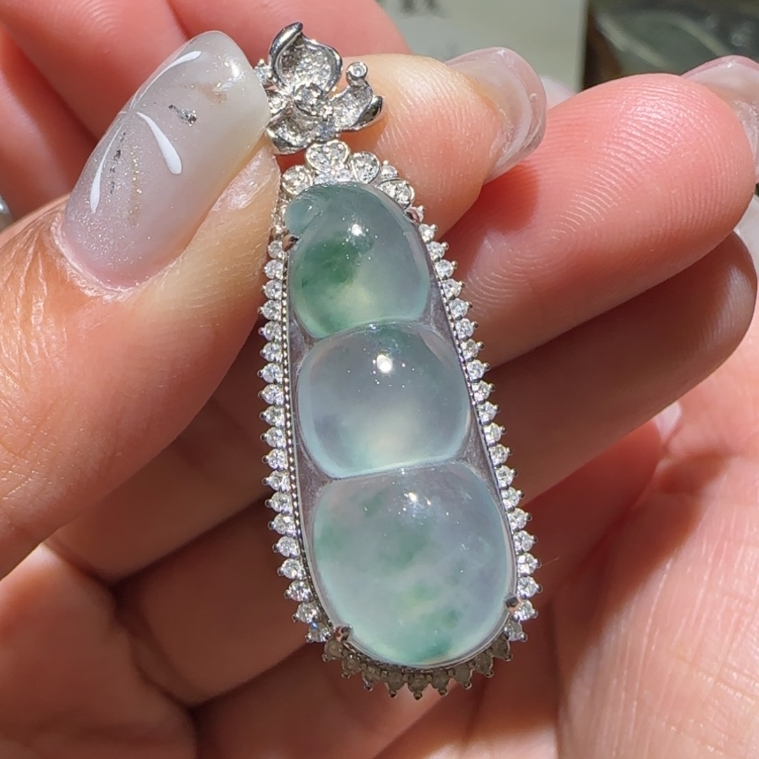 【闪购商品】翡翠颈饰18K金镶嵌缅甸