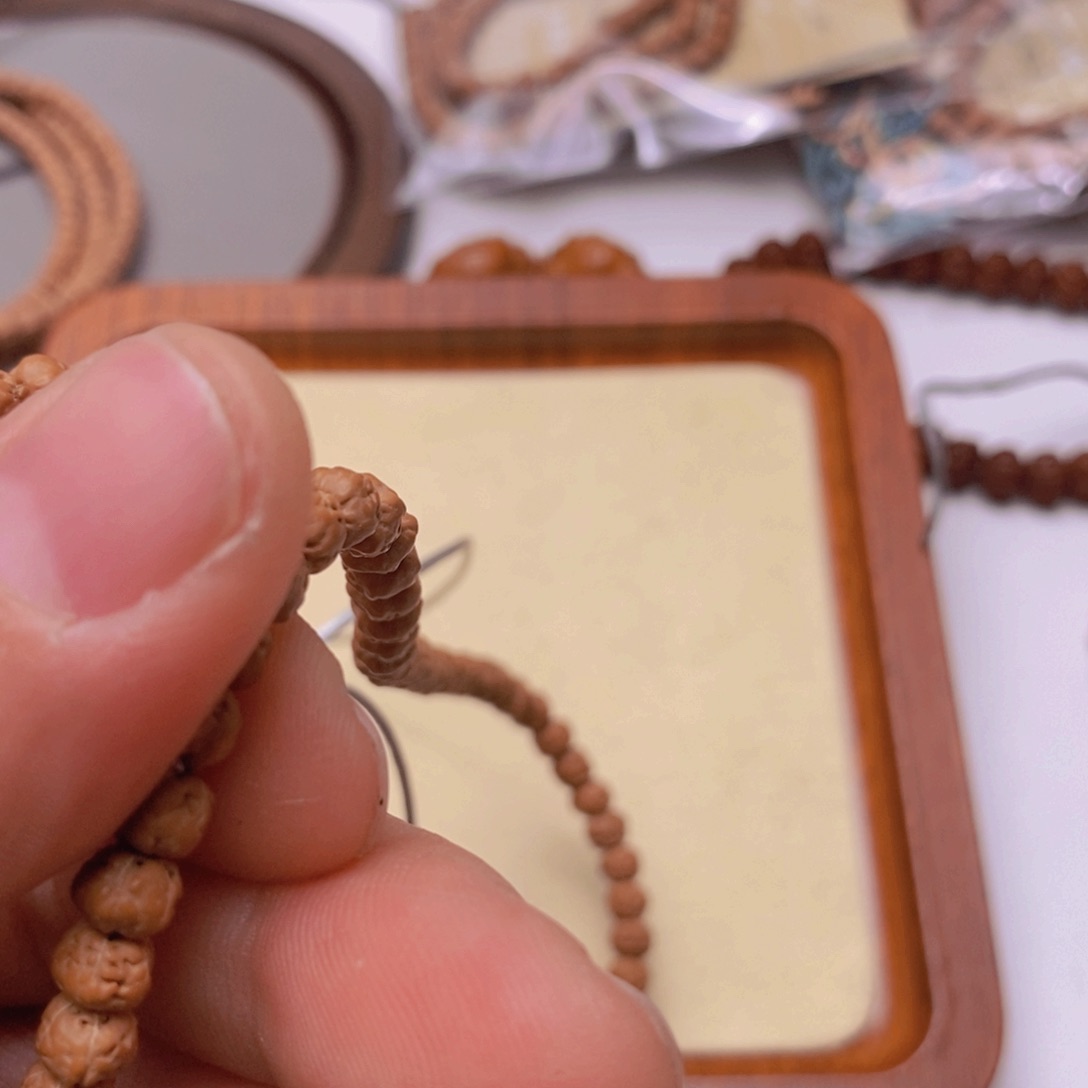 金刚菩提吊坠郅****室原桩五爪金龙小佛手