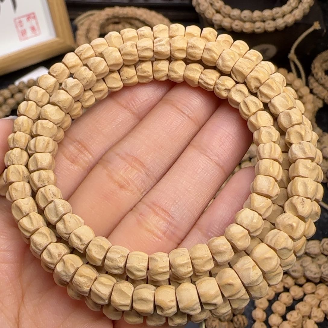 柏香籽/百香籽吊坠