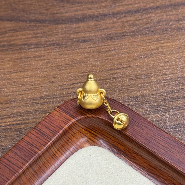 顺鑫黄金足金999铃铛流苏纳福葫芦DP2124-01190