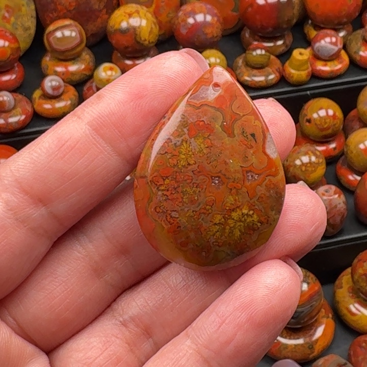 玛瑙/玉髓未镶嵌吊坠(不含链)