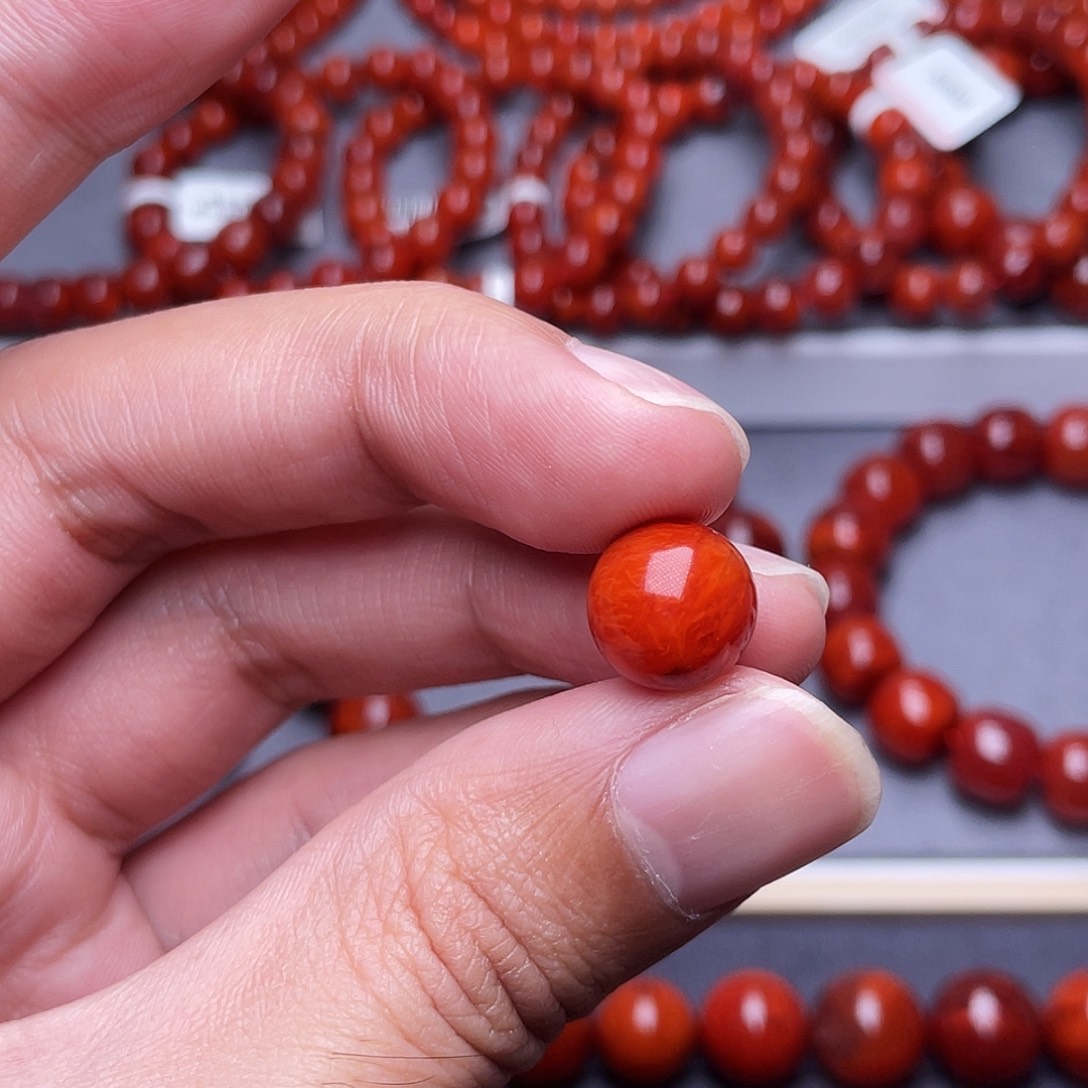 丁***南红玛瑙未镶嵌挂件11.7mm瓦西原矿火焰纹单珠