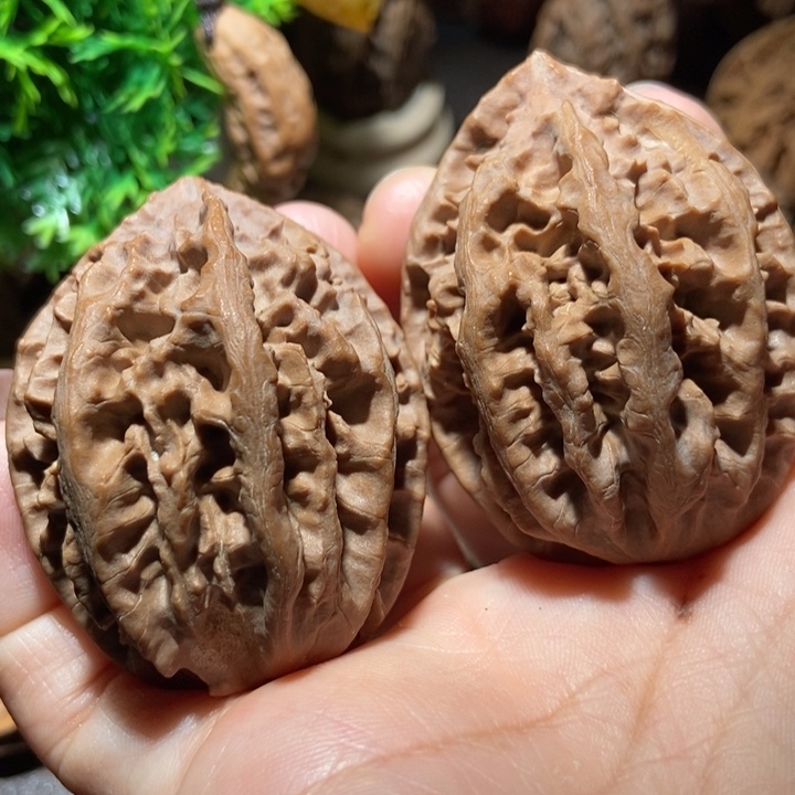 把件文玩核桃东北楸子小雪16