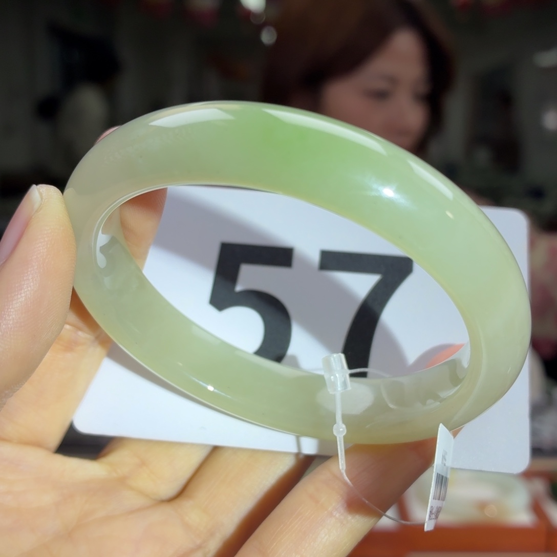 和田玉（翠青玉）手镯未镶嵌