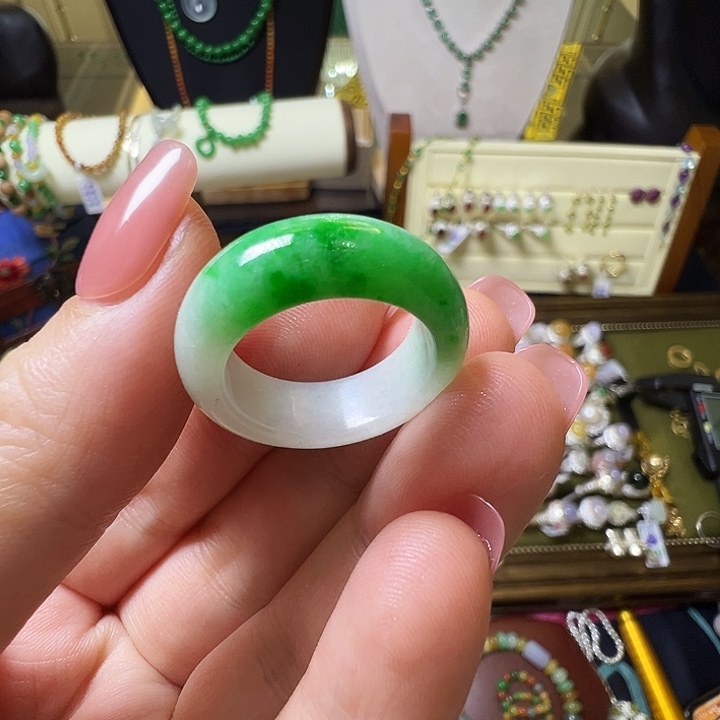 翡翠未镶嵌戒指天然A货缅甸翡翠戒圈