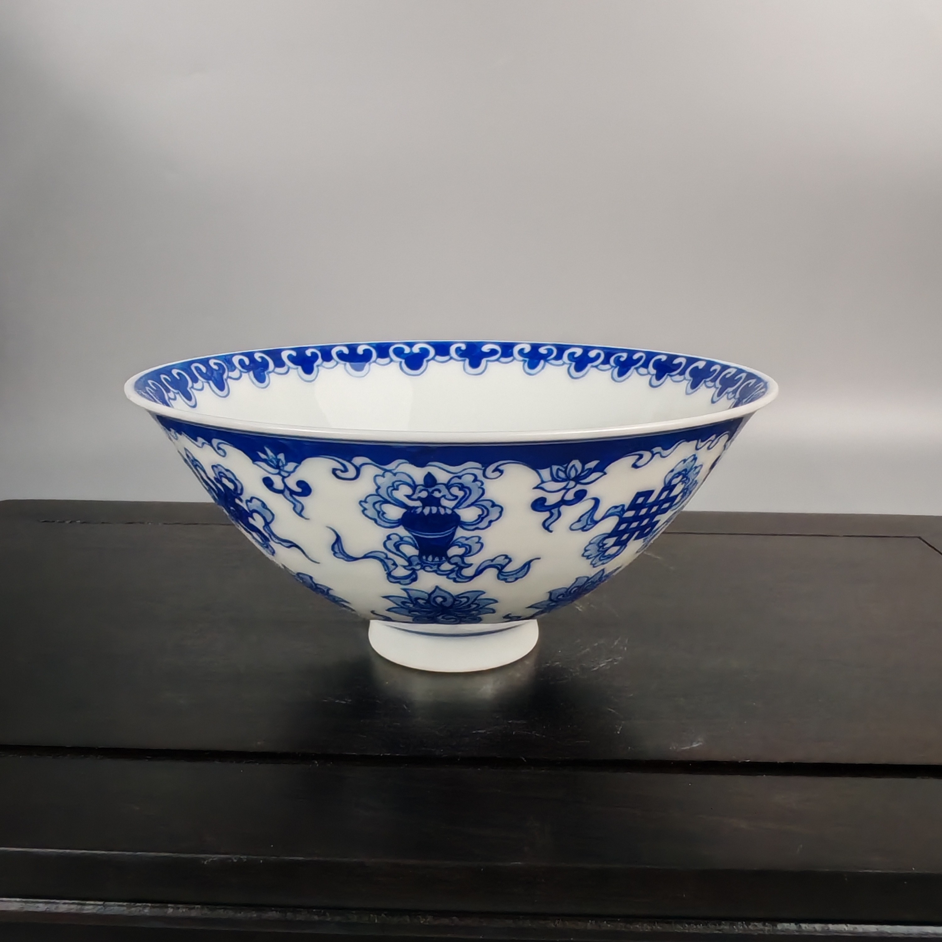 景德镇陶瓷茶器青花瓷纯手绘吉祥八宝主人杯