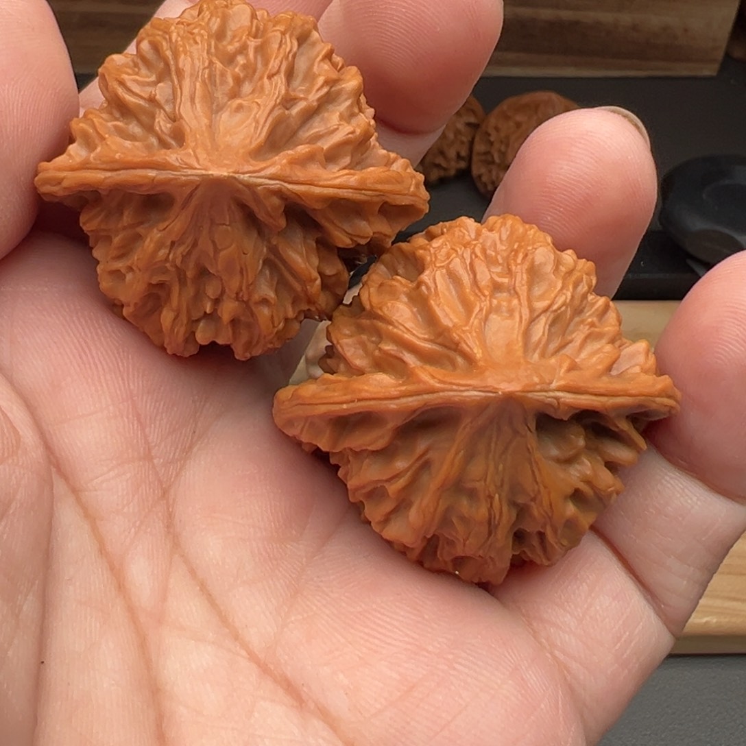 把件文玩核桃小野生