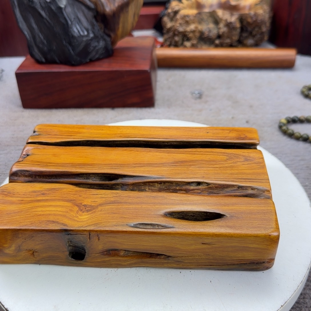 大果紫檀（缅甸花梨）国*