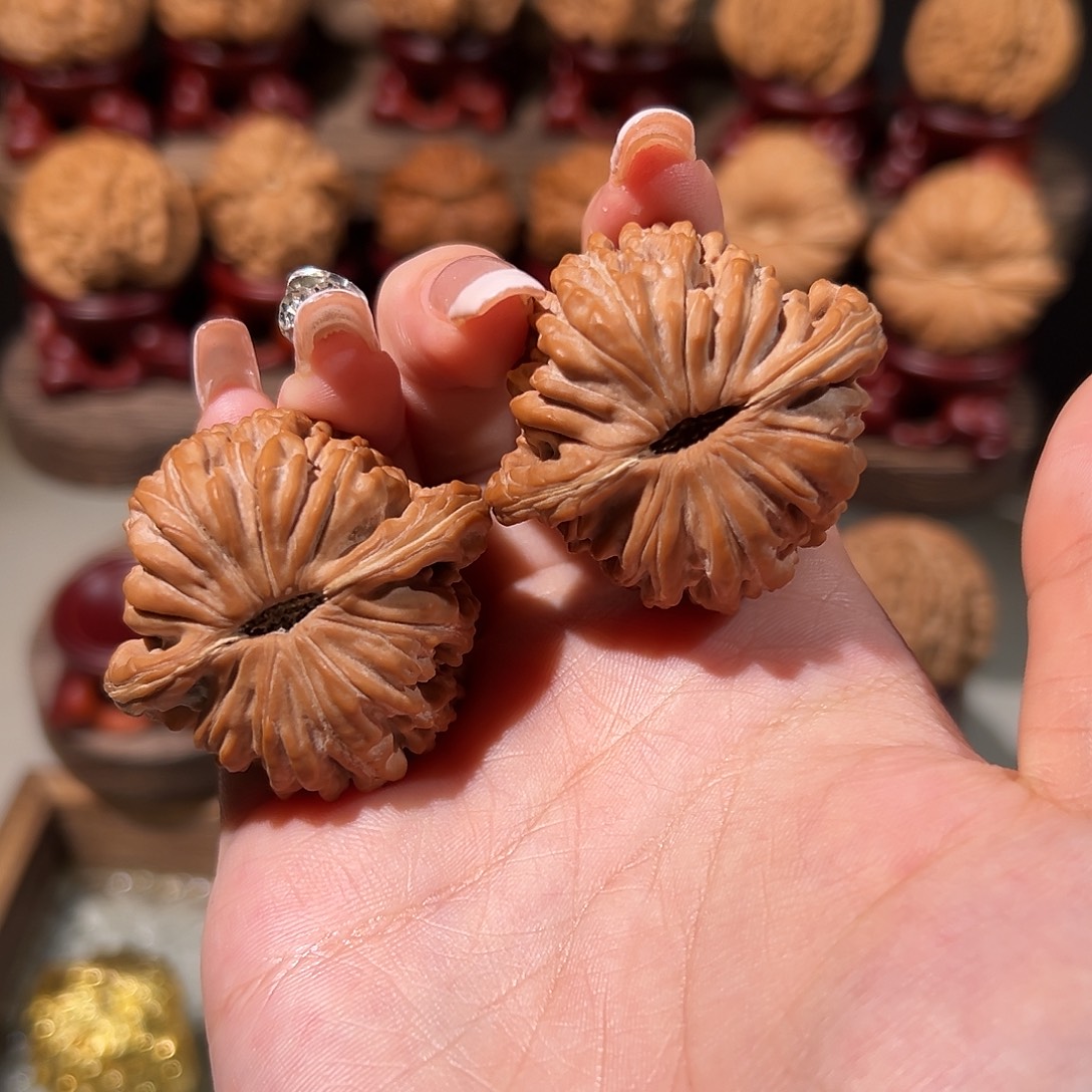 把件文玩核桃四座楼