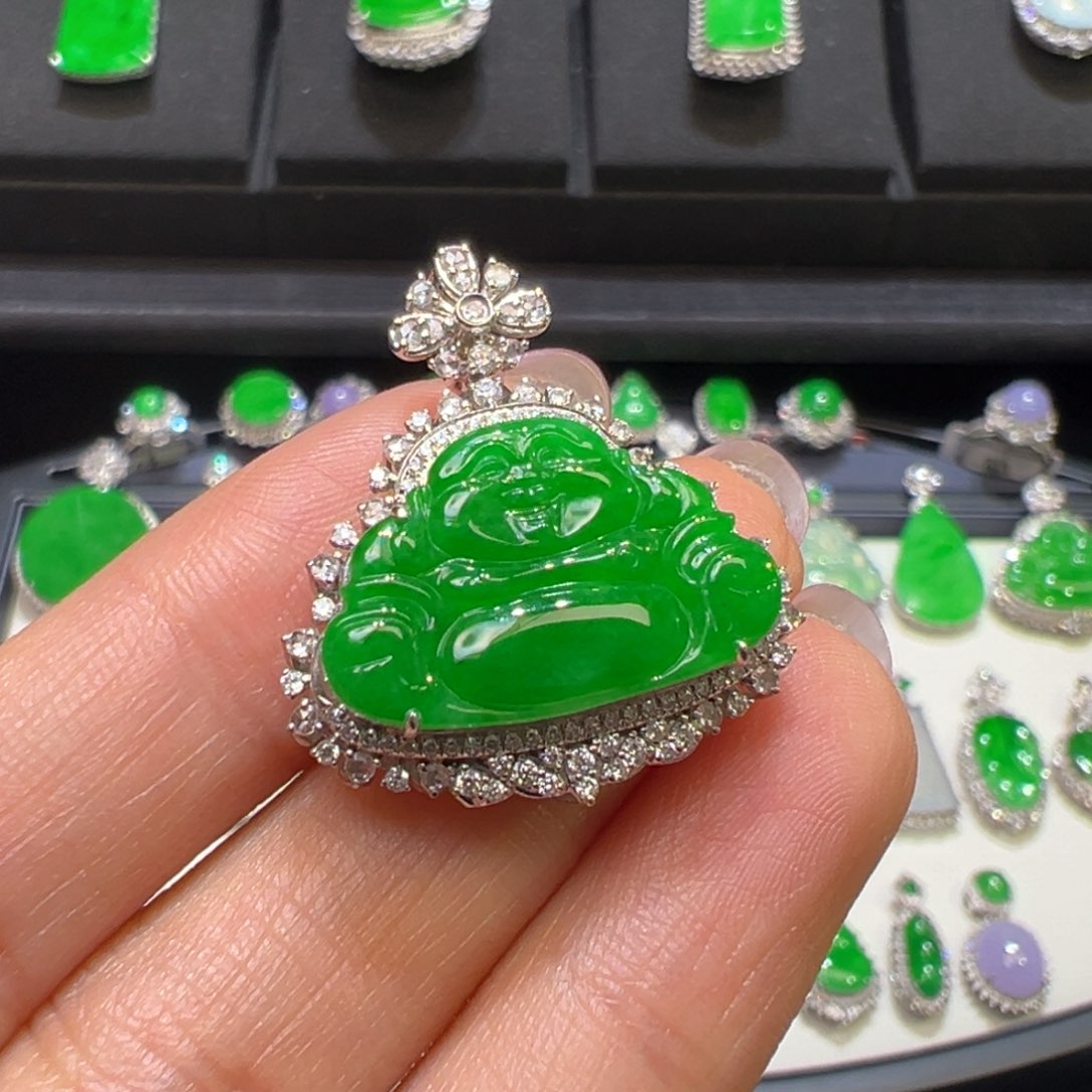 翡翠颈饰18K金镶嵌一**眼收到货48小时鉴赏期