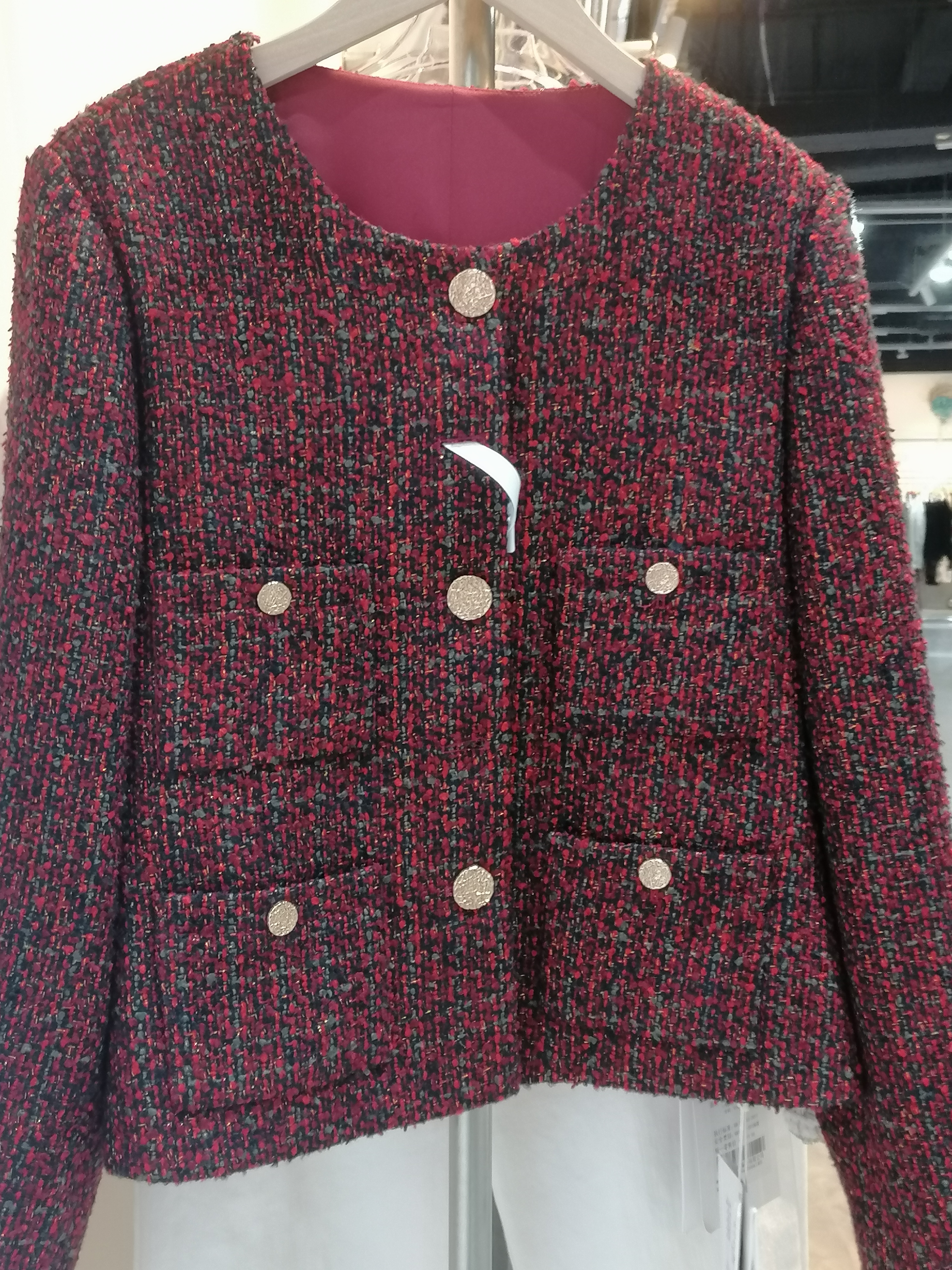 春秋短外套圆领短款女法式单排扣秋冬常规红色保暖