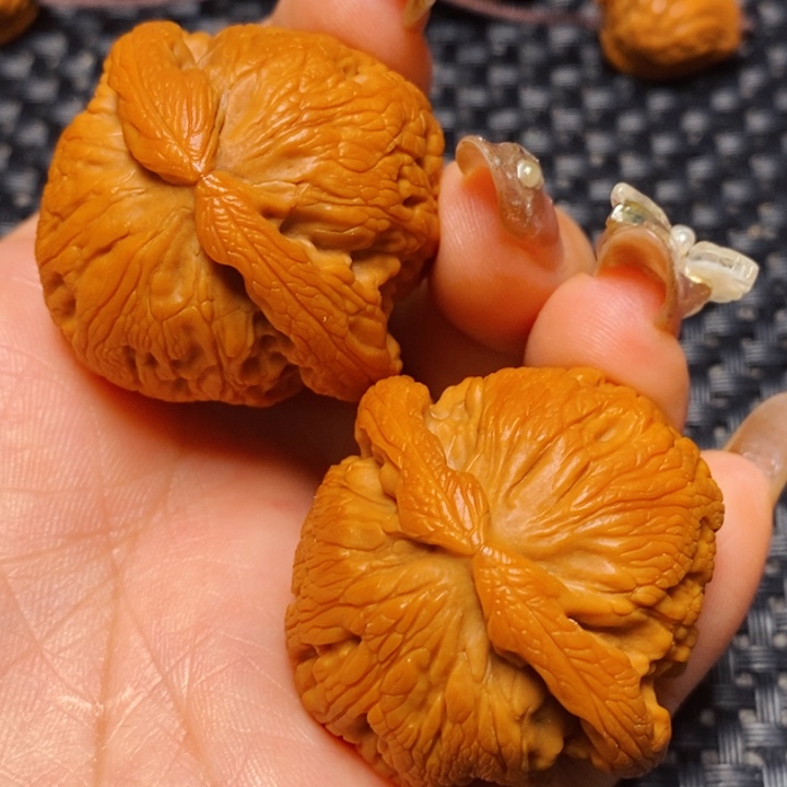 文玩核桃把件秦岭核桃10