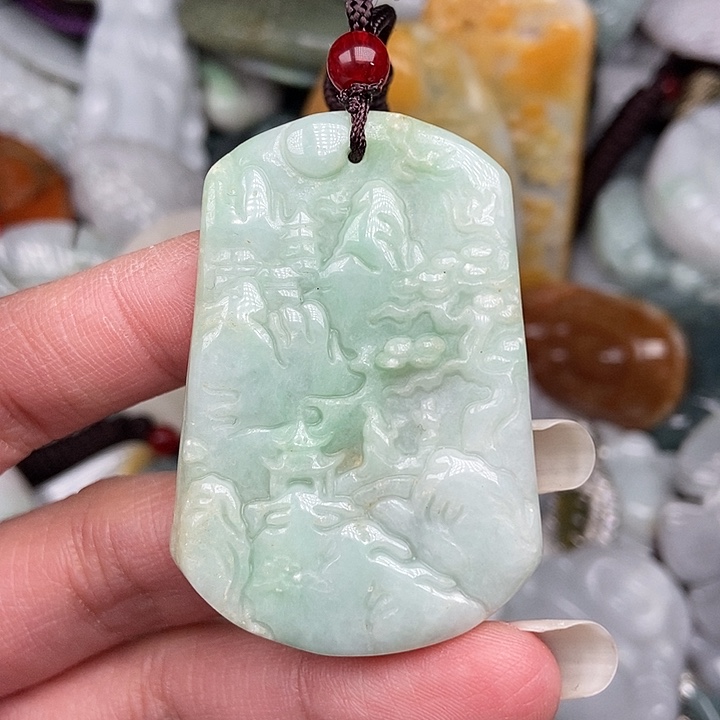 颈饰未镶嵌翡翠翡翠