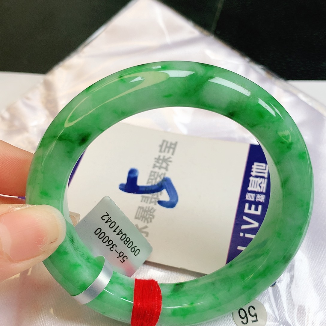 翡翠手镯未镶嵌缅甸天然a货翡翠