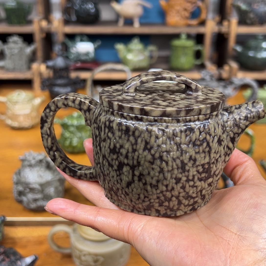 佛***然茶空间天然原石冰碛岩