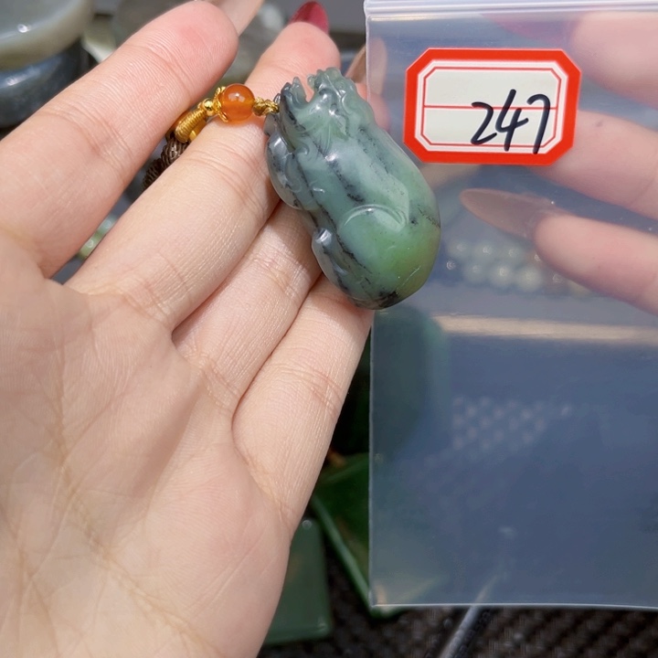 和田玉和田玉边角料随机发未镶嵌