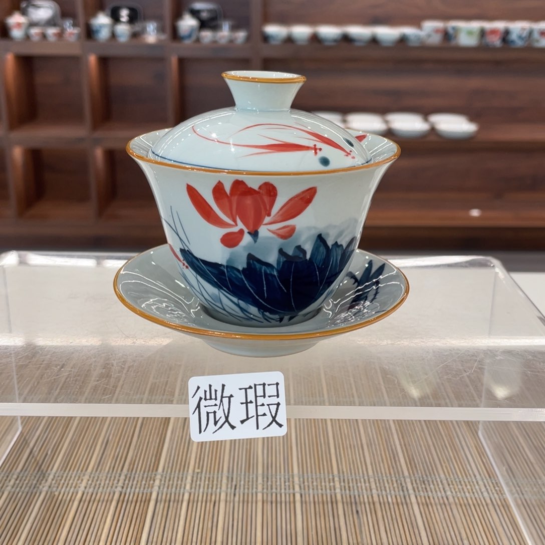 釉下手绘茶具微瑕