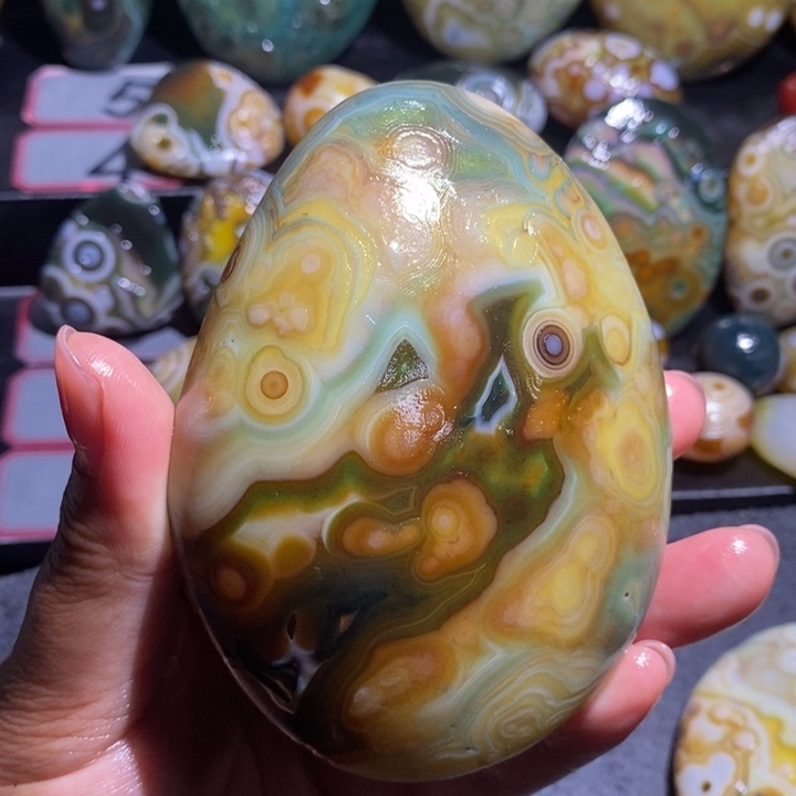 玛瑙/玉髓未镶嵌珠宝奇石144